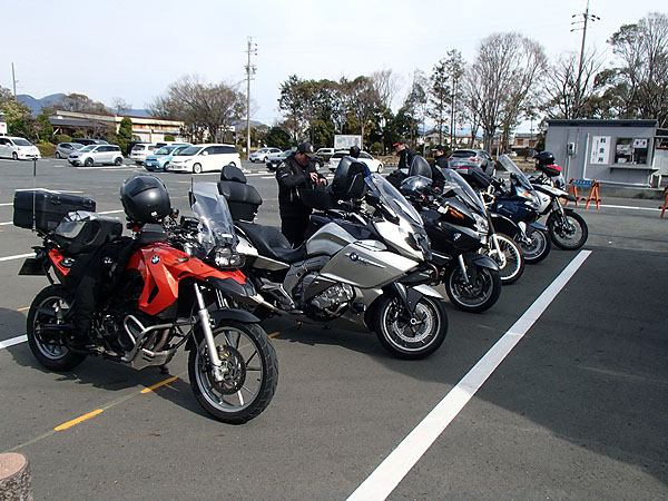 登呂遺跡の駐車場